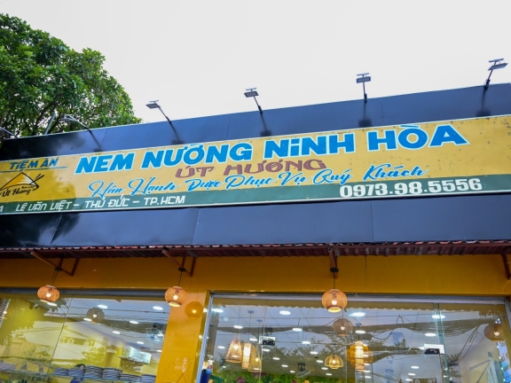 TOP 3 QUÁN NEM NƯỚNG NGON Ở SÀI GÒN